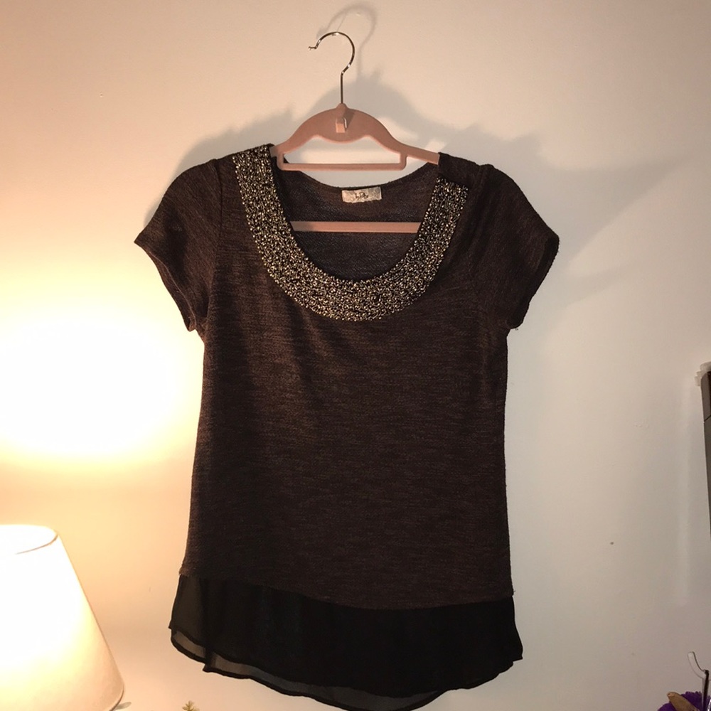 Ivy Ridge Medium Brown Top with silver beads